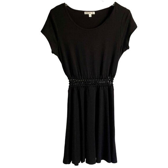 Love Fire Black Short Sleeve Dress Eyelet Waist Cutout Detail Junior's Large - Picture 1 of 11